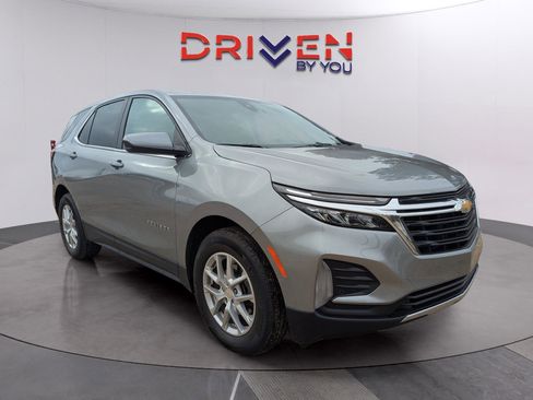 Used 2024 Chevrolet Equinox LT image 7