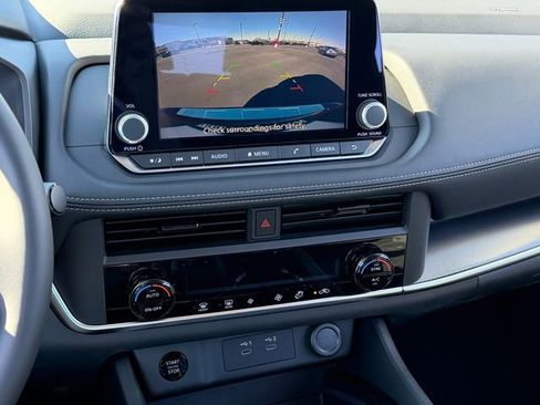 New 2026 Nissan Rogue SV FWD image 18