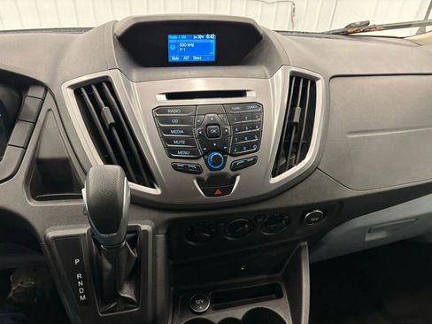 Used 2015 Ford Transit 350 XLT image 36