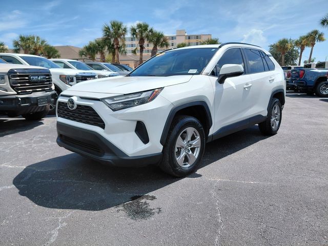 Used 2023 Toyota RAV4 XLE w/ Convenience Package AWD/4WD image 5
