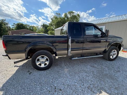 Used 2005 Ford F250 Lariat AWD/4WD image 11