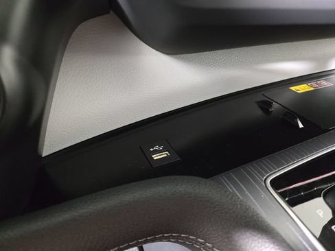 New 2026 Toyota Sienna XLE FWD image 27