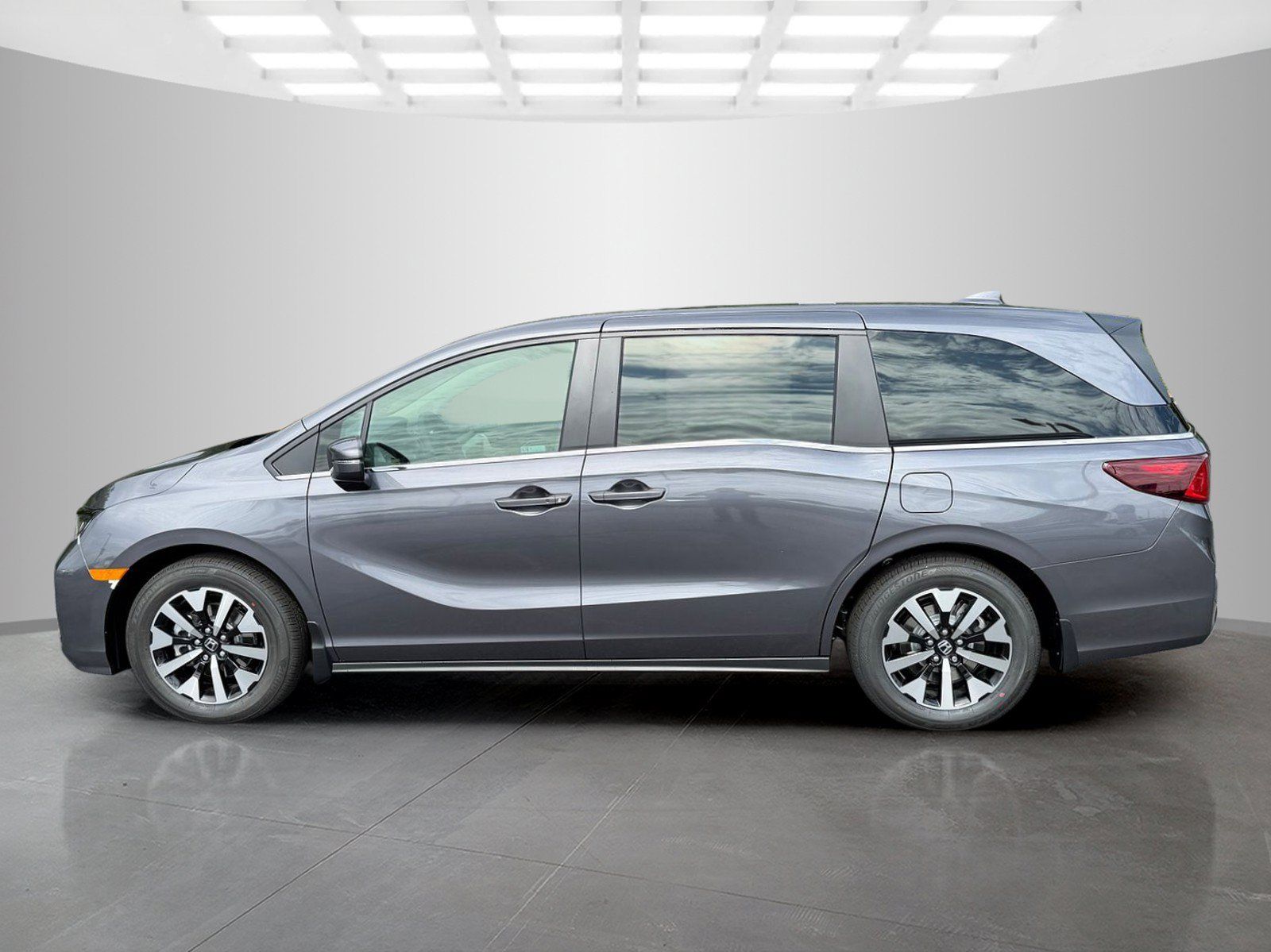 New 2026 Honda Odyssey EX-L image 3
