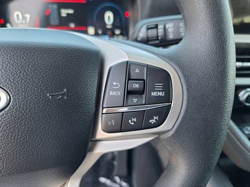 Used 2026 Ford Explorer Active RWD image 19