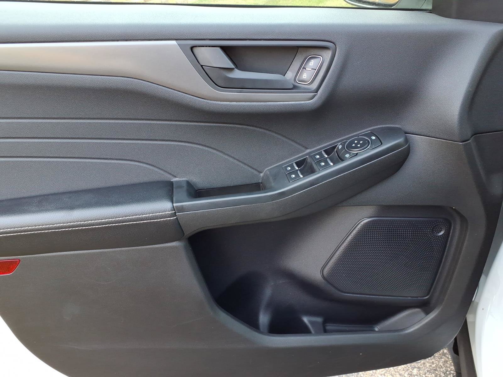 Used 2024 Ford Escape Active AWD/4WD image 14