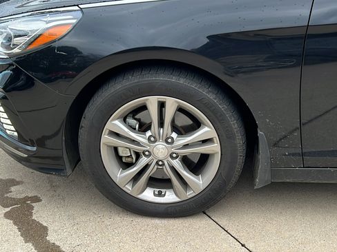 Used 2019 Hyundai Sonata Limited image 12