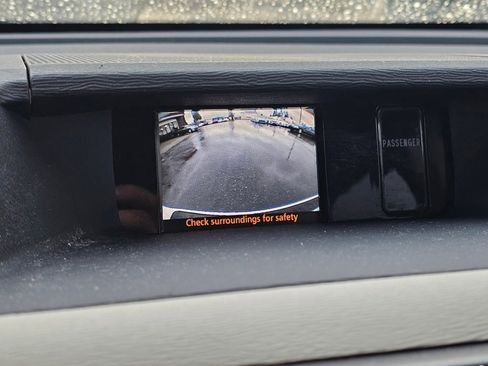 Used 2012 Toyota Sienna LE image 9