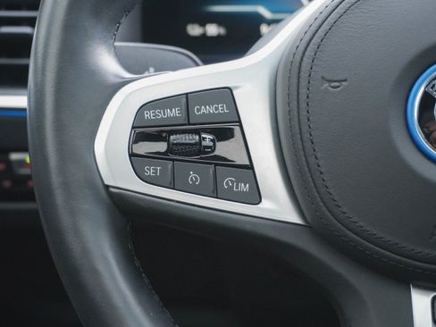 Certified 2023 BMW i4 eDrive40 w/ M Sport Package image 19