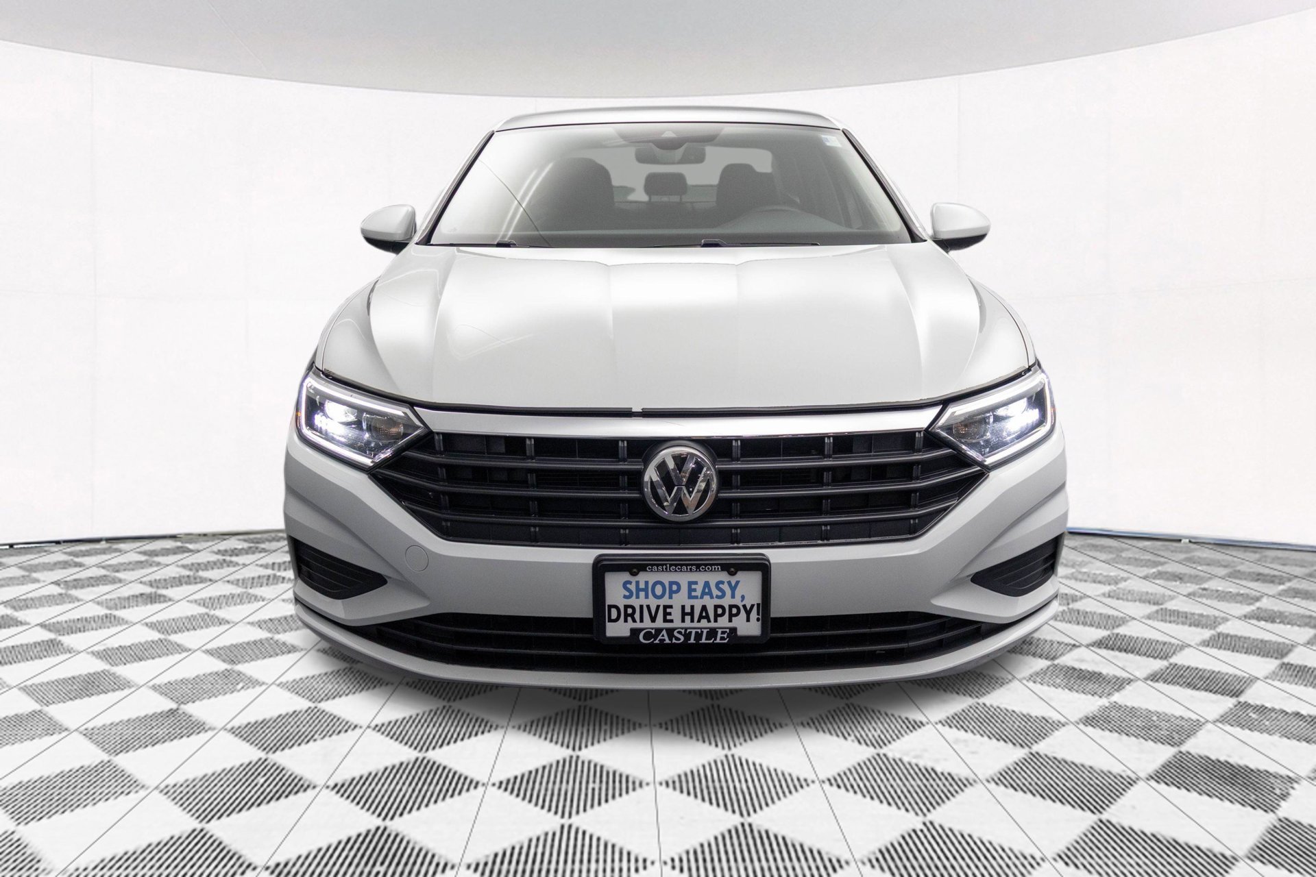 Used 2019 Volkswagen Jetta SEL w/ Cold Weather Package FWD image 40