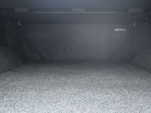 Used 2026 GMC Sierra 1500 AT4 w/ AT4 Premium Package image 18