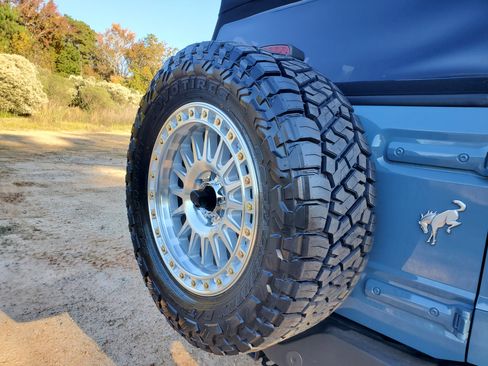 Used 2021 Ford Bronco Outer Banks image 14