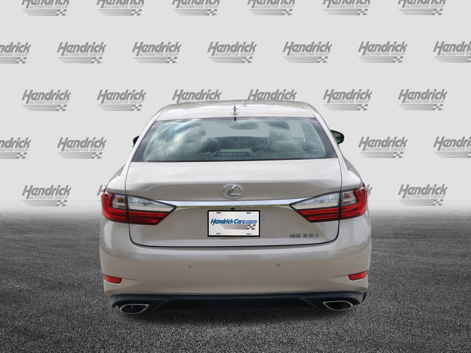 Used 2017 Lexus ES 350 w/ Luxury Package FWD image 8