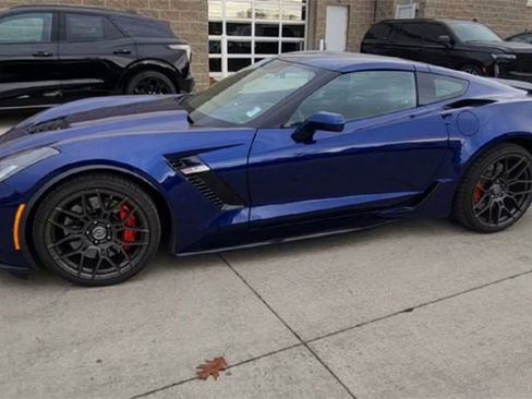 Used 2019 Chevrolet Corvette Z06 image 6