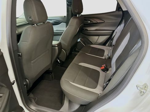 Used 2025 Chevrolet TrailBlazer LT image 28