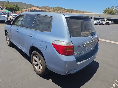 Used 2009 Toyota Highlander 2WD image 3