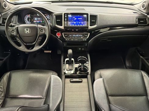 Used 2019 Honda Ridgeline RTL-E image 16