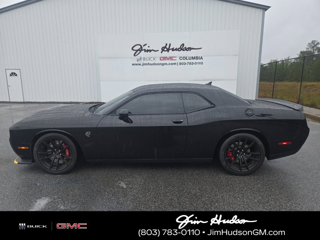 Used 2023 Dodge Challenger SRT Hellcat w/ Driver Convenience Group RWD image 2