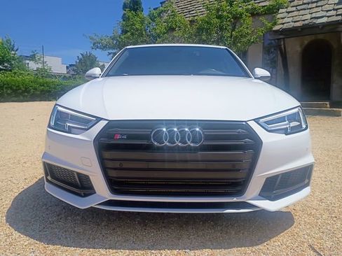 Used 2018 Audi S4 Premium Plus w/ Navigation Package AWD/4WD image 3