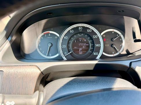 Used 2015 Honda Accord EX-L image 11