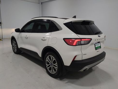 Used 2022 Ford Escape SEL w/ Technology Package AWD/4WD image 5