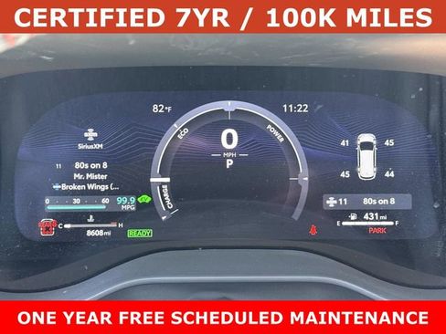 Used 2025 Toyota Sienna XSE FWD image 28