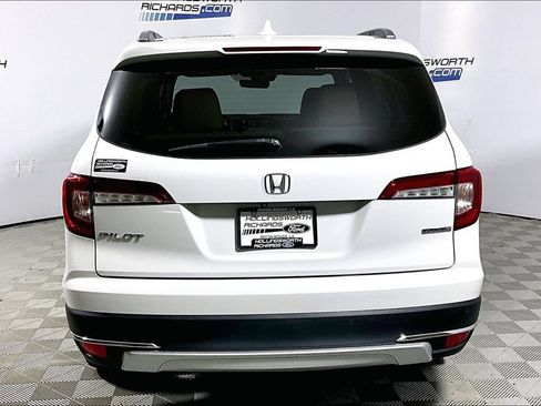 Used 2021 Honda Pilot Touring image 4