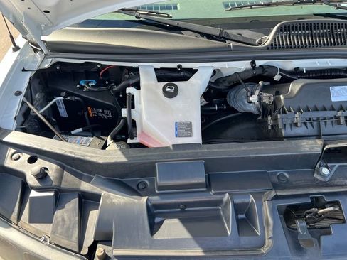 Used 2024 Chevrolet Express 2500 w/ Driver Convenience Package image 39