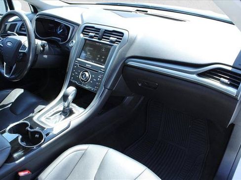 Used 2014 Ford Fusion Titanium AWD/4WD image 27