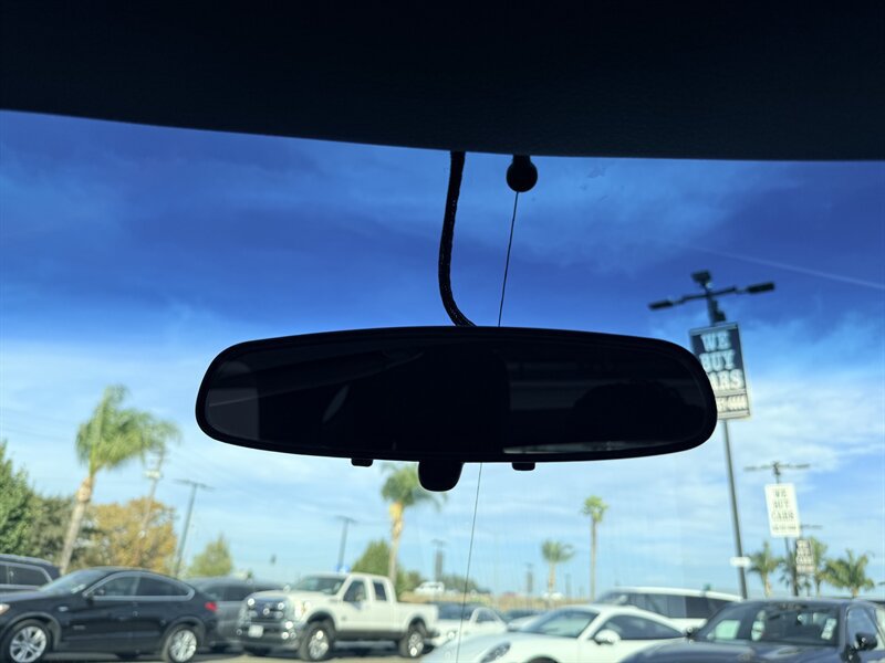 Used 2002 Ford Thunderbird RWD image 18