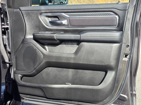 New 2026 RAM 1500 4x4 Crew Cab image 36