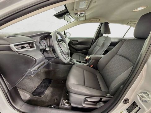 Used 2024 Toyota Corolla LE FWD image 12