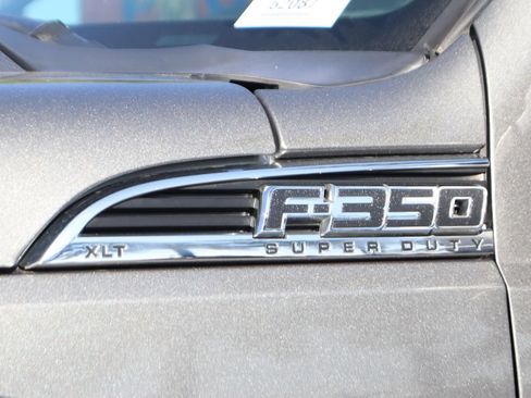 Used 2012 Ford F350 XLT w/ XLT Interior Pkg AWD/4WD image 47