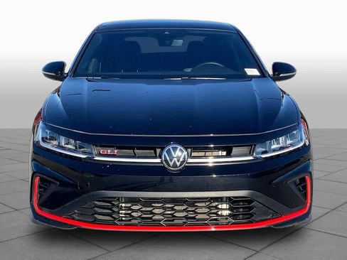 Used 2025 Volkswagen Jetta GLI Autobahn FWD image 4