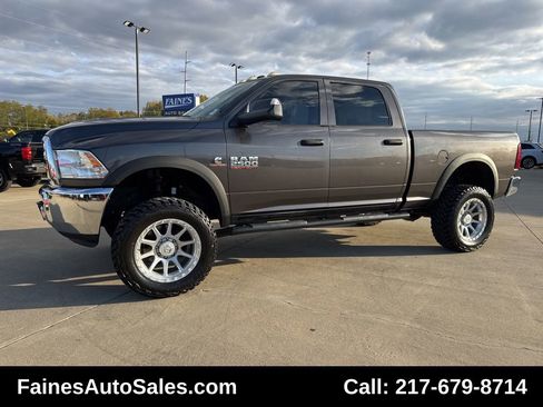Used 2016 RAM 2500 Tradesman w/ Chrome Appearance Group image 6