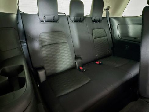 Used 2024 Nissan Pathfinder SV FWD image 35