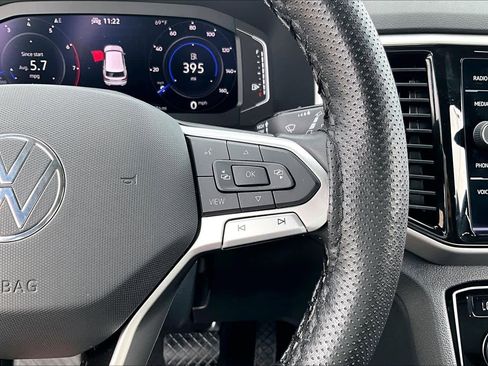 Used 2023 Volkswagen Atlas Cross Sport SE FWD image 23