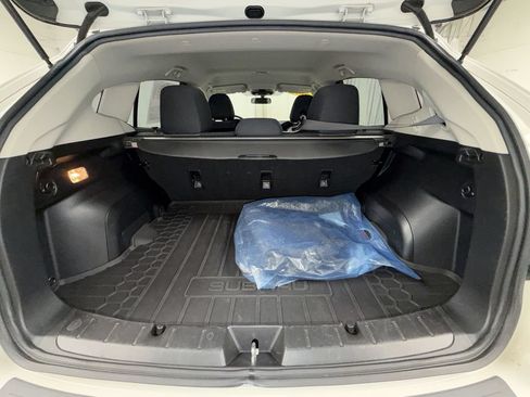Used 2019 Subaru Crosstrek 2.0i Premium AWD/4WD image 16