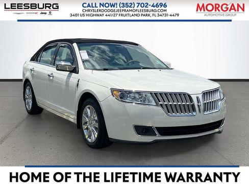 Used 2012 Lincoln MKZ FWD image 1
