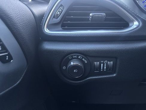 New 2026 Chrysler Pacifica Limited w/ S Appearance Package image 13