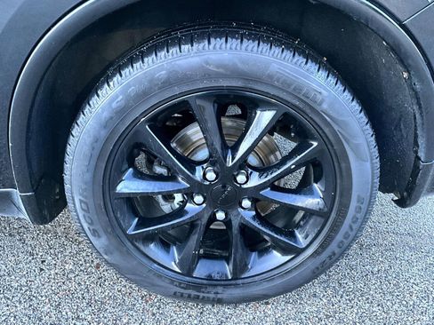 Used 2017 Dodge Durango R/T w/ Technology Group image 23