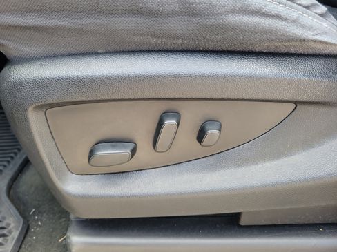 Used 2018 Chevrolet Silverado 1500 LT w/ All Star Edition image 21