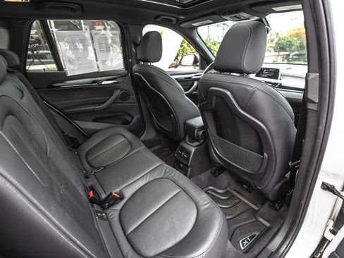 Used 2018 BMW X1 xDrive28i AWD/4WD image 22