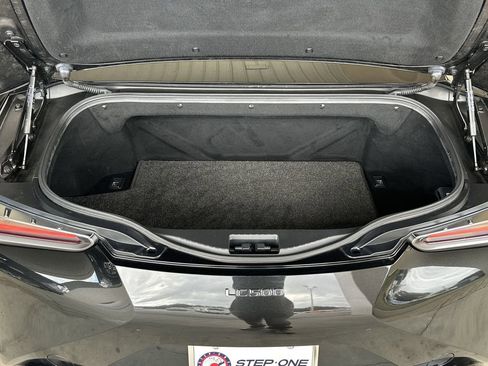 Used 2022 Lexus LC 500 Convertible image 28