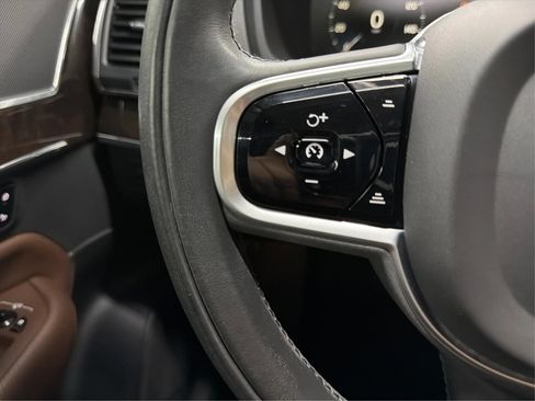 Used 2019 Volvo XC90 T6 Momentum w/ Protection Package Premier AWD/4WD image 25