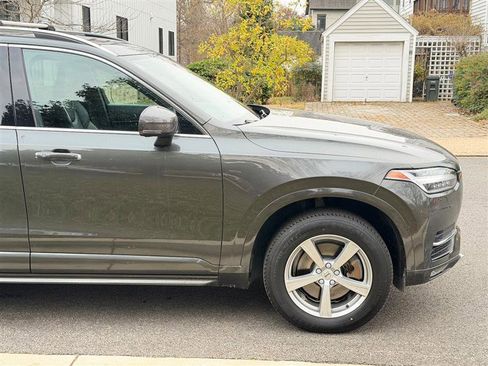Used 2018 Volvo XC90 T5 Momentum w/ Momentum Plus Package image 5