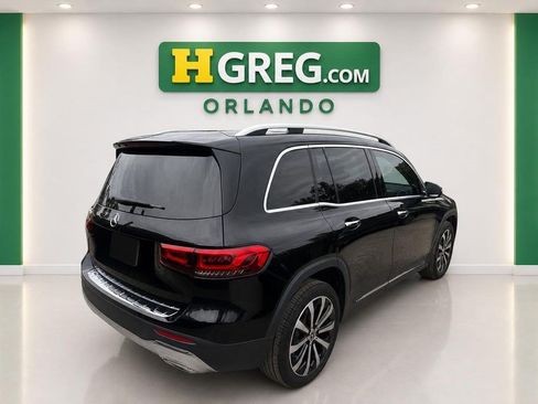Used 2023 Mercedes-Benz GLB 250 w/ Premium Package image 6