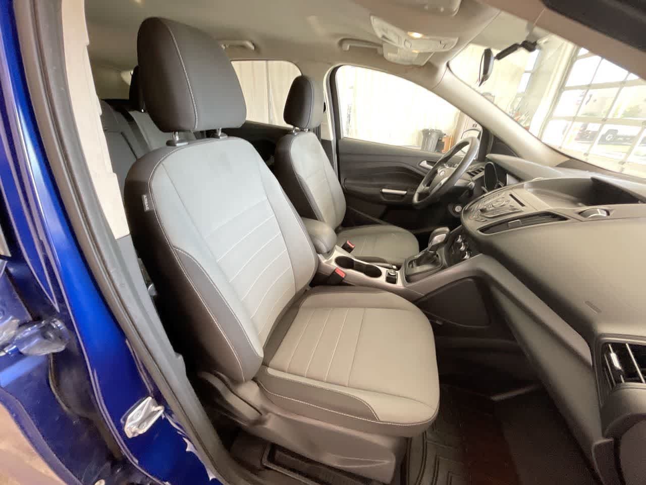 Used 2016 Ford Escape SE AWD/4WD image 23
