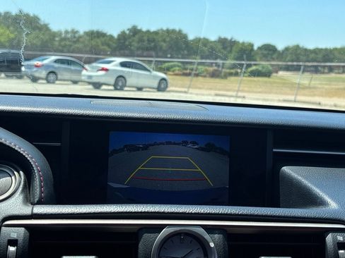 Used 2016 Lexus RC 200t RWD image 10