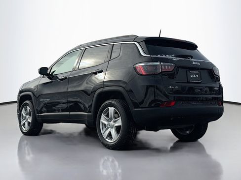 Used 2022 Jeep Compass Latitude w/ Sun and Sound Group image 13