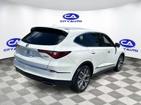 Used 2024 Acura MDX FWD w/ Technology Package image 3